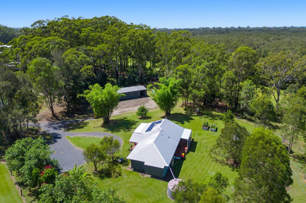 138 Neville Morton Dr, Crescent Head, NSW 2440