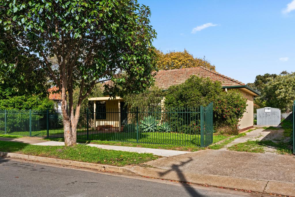 4 Fiscom St, Marion, SA 5043