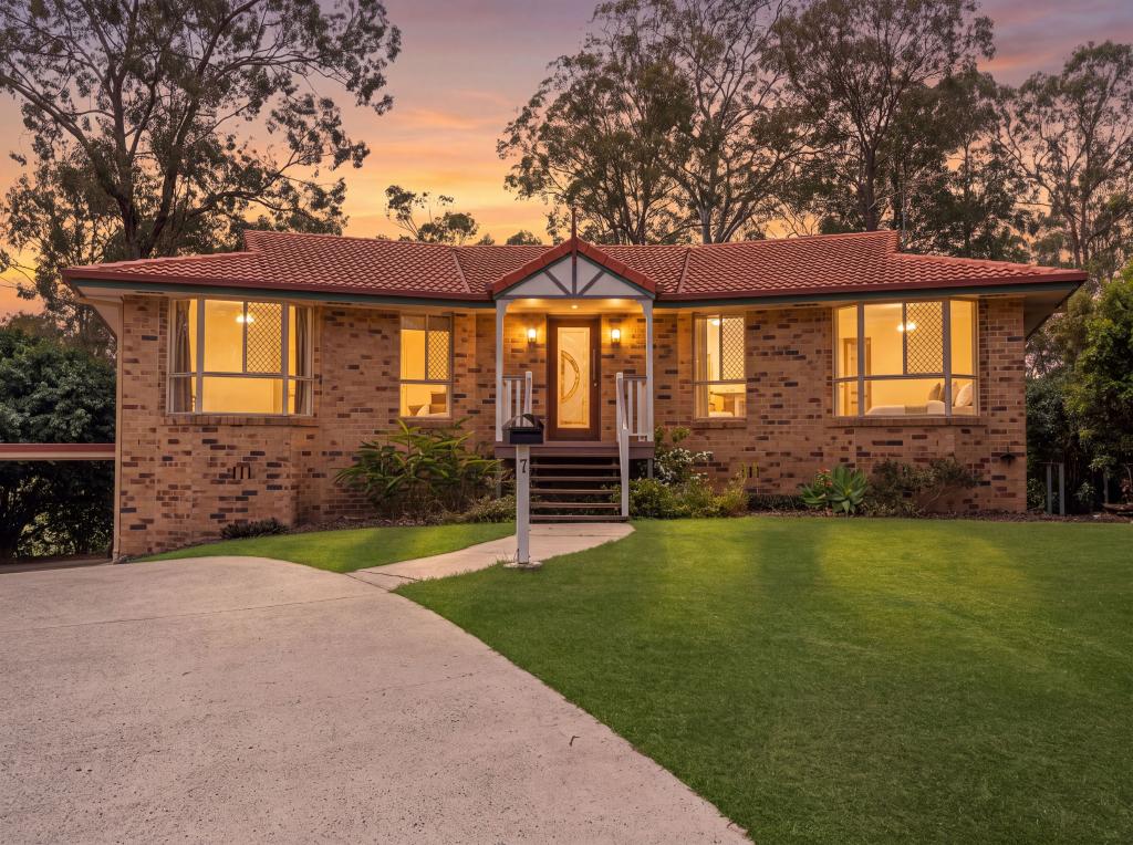 7 Alan Ct, Arana Hills, QLD 4054