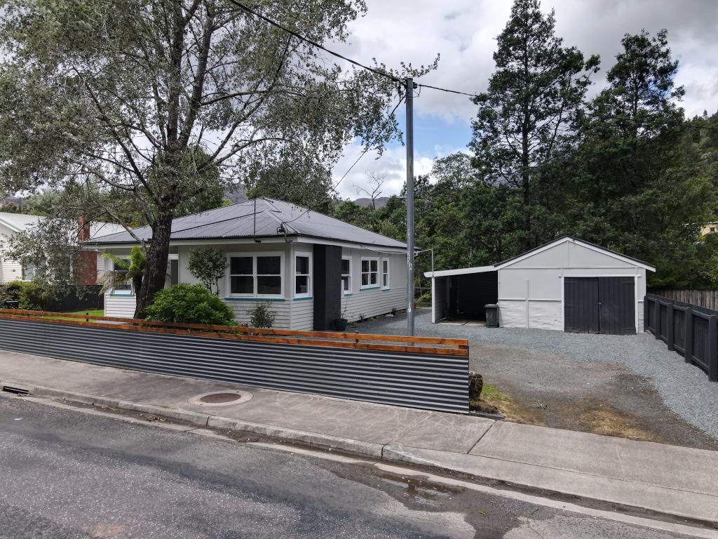 4 Penghana Rd, Queenstown, TAS 7467