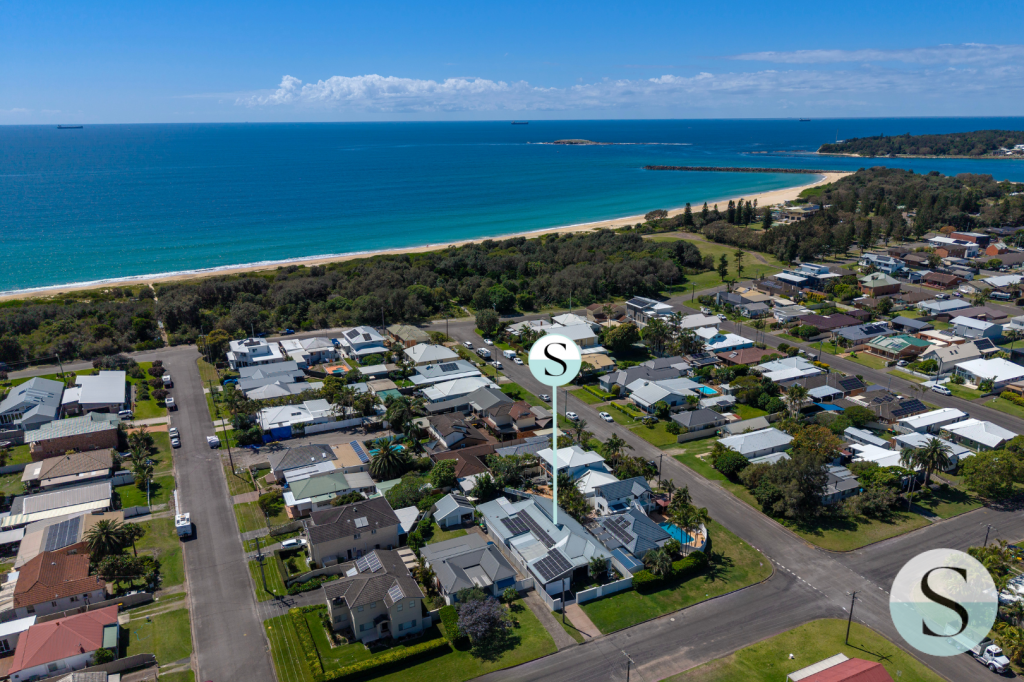 4 Garrawantara St, Blacksmiths, NSW 2281