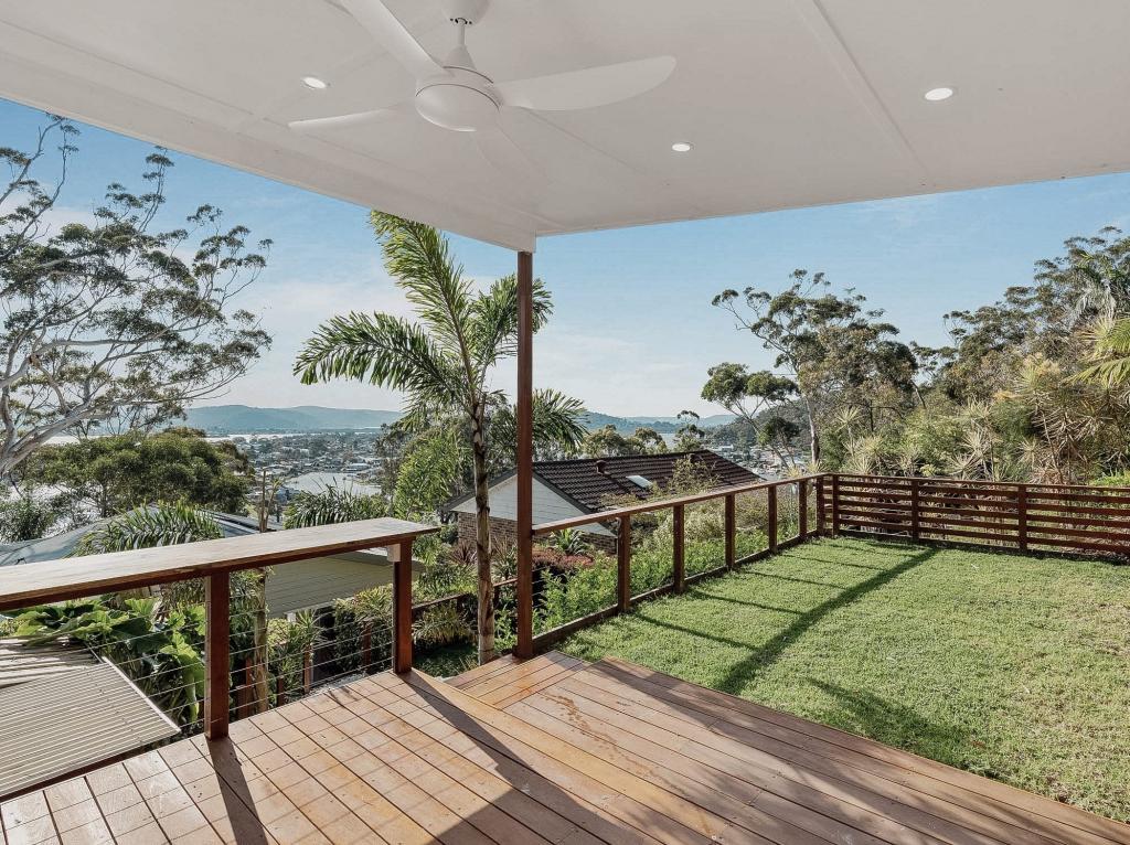 11 Daley Ave, Daleys Point, NSW 2257