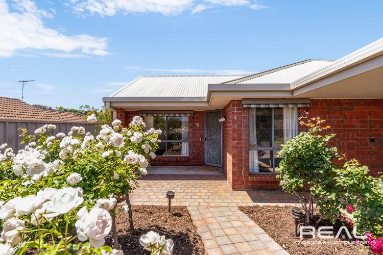 27 St Buryan Cres, Golden Grove, SA 5125