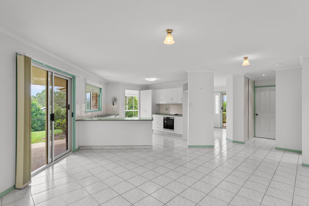 6 Colonial Ct, Southside, QLD 4570