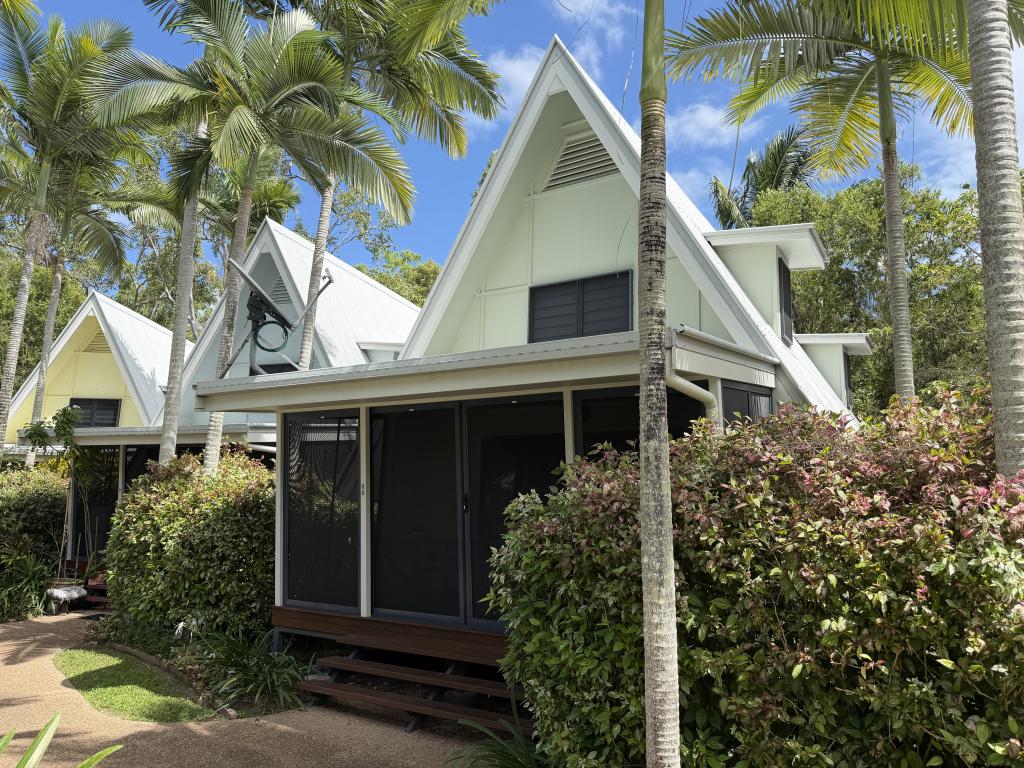 10/42 Yates St, Nelly Bay, QLD 4819