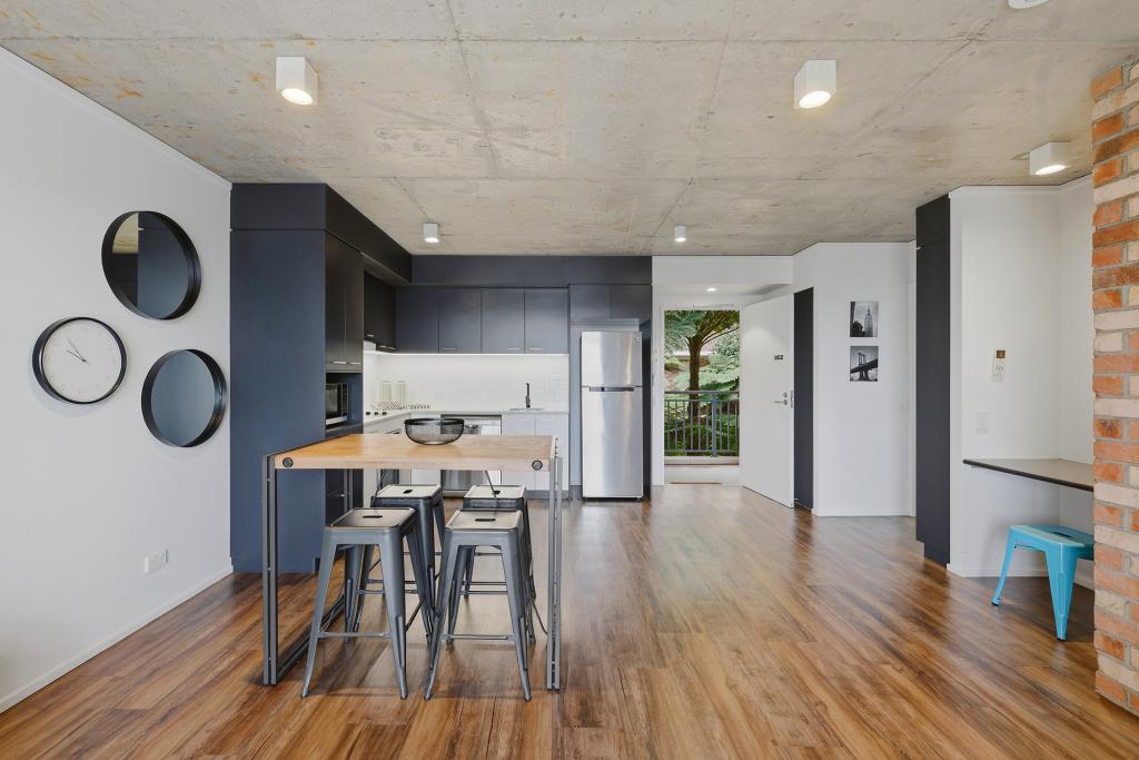 302/190 Varsity Pde, Varsity Lakes, QLD 4227