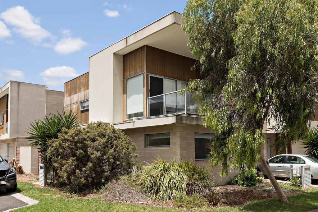 6 Taipei Lane, Sunshine West, VIC 3020