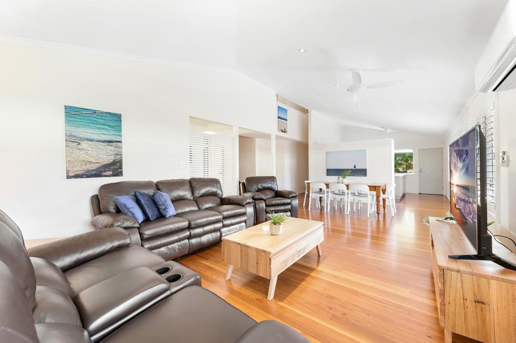 12 Cupania St, Mudjimba, QLD 4564