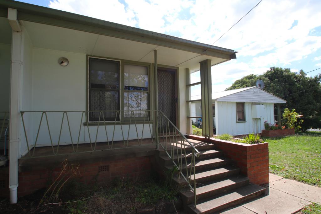 19 Glenroi Ave, Orange, NSW 2800