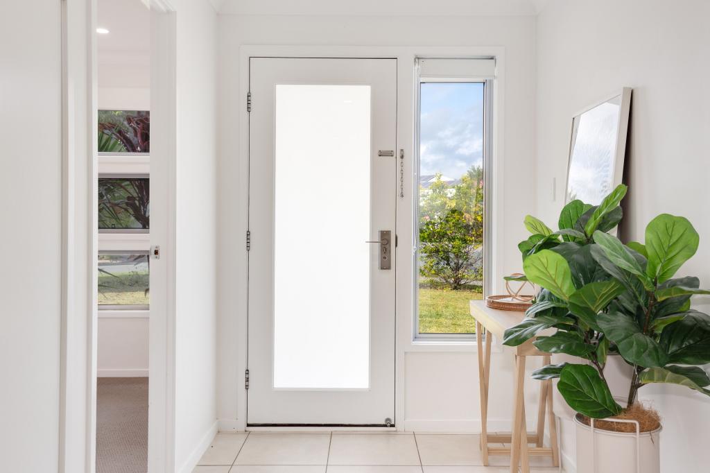 2/2 Egret Pl, Bli Bli, QLD 4560