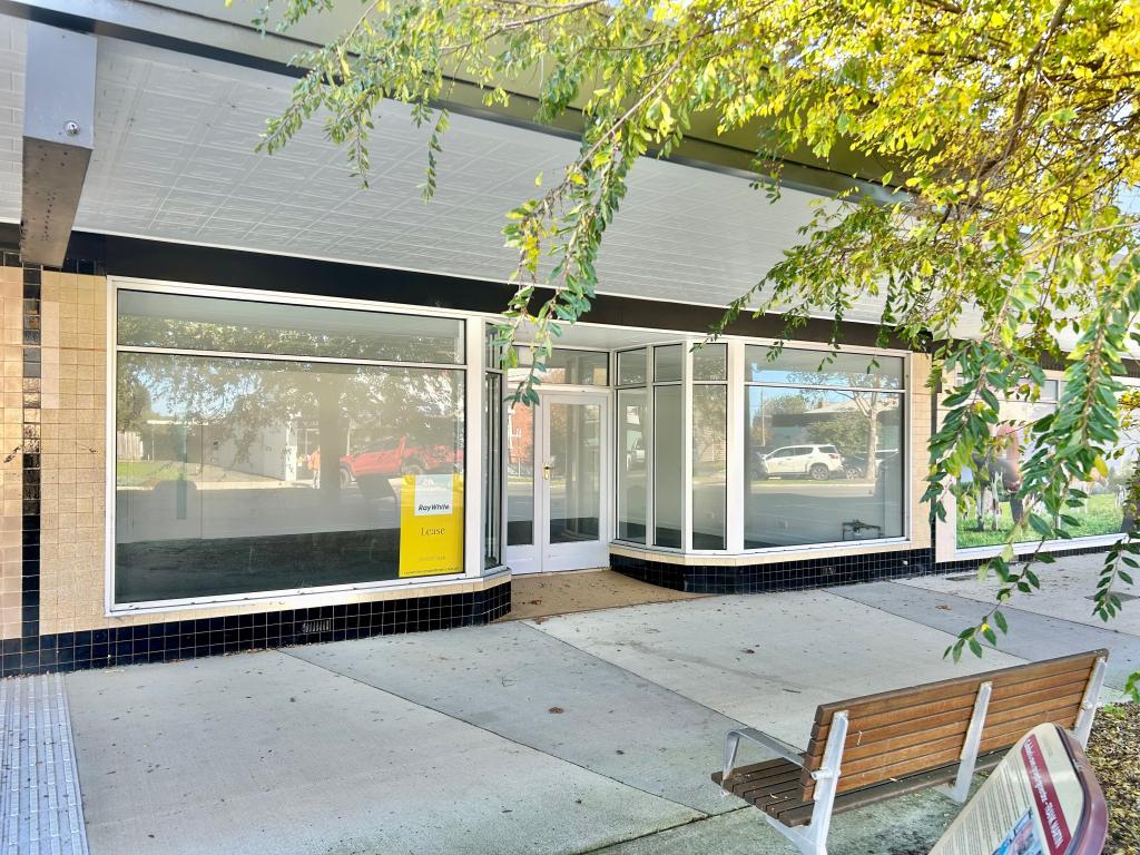 40 Curdie St, Cobden, VIC 3266