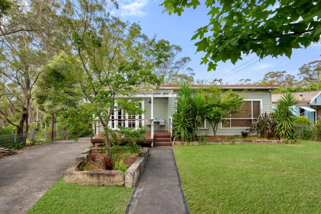 105 Henderson Rd, Wentworth Falls, NSW 2782