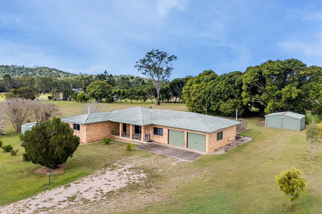 126 Sarina Beach Rd, Sarina, QLD 4737