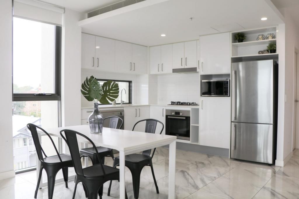 304/70-74 Carl St, Woolloongabba, QLD 4102