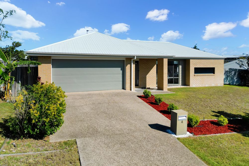 4 Isla Ct, New Auckland, QLD 4680