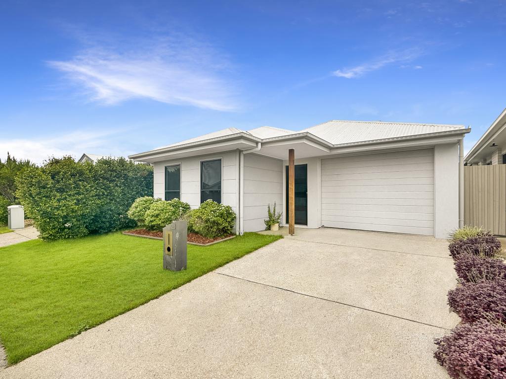 28 Potts St, Palmview, QLD 4553