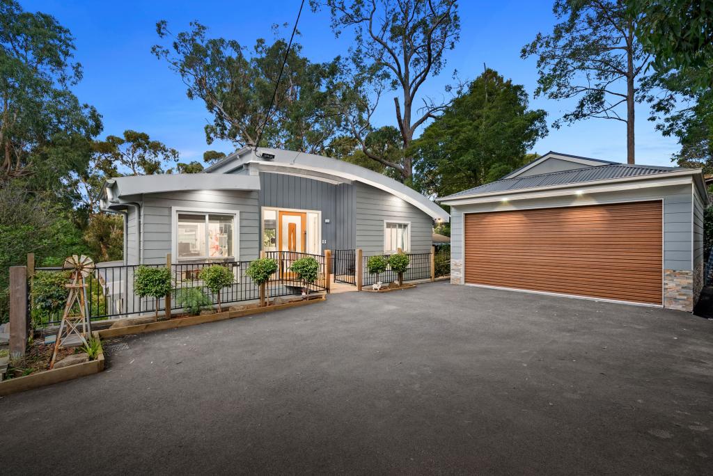 50 Thompson Rd, Upwey, VIC 3158