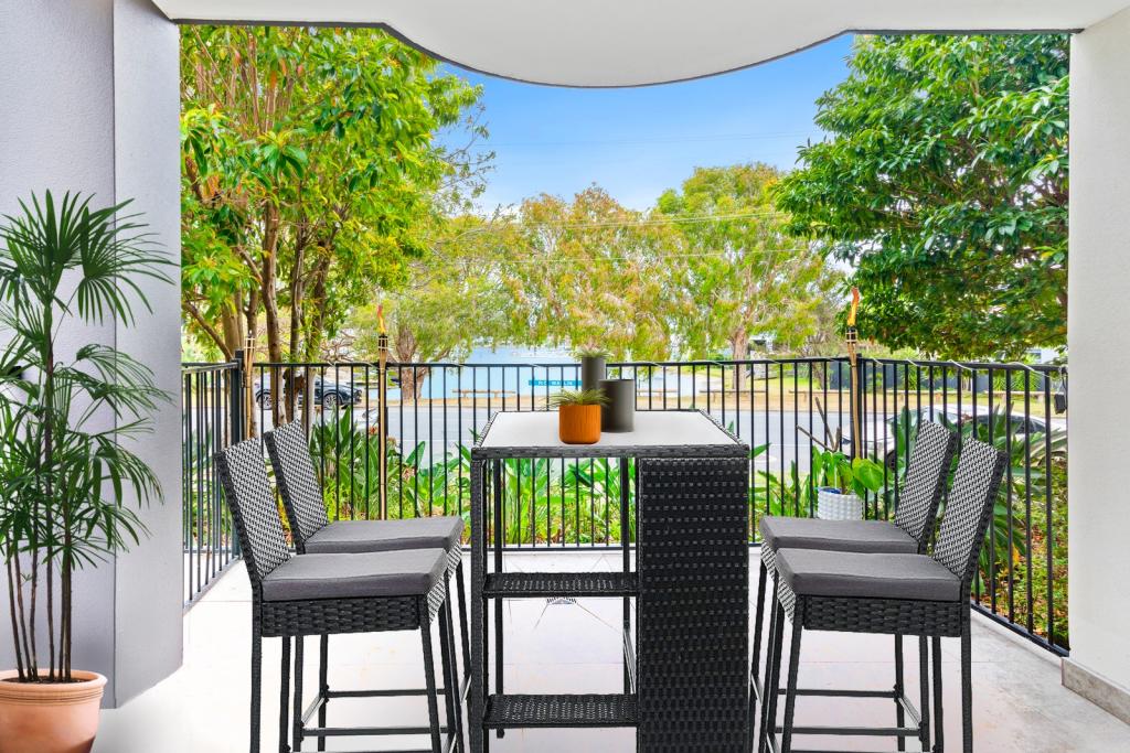 1/85-91 Townson Ave, Palm Beach, QLD 4221