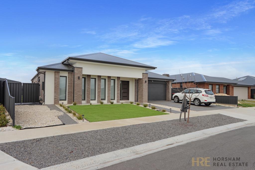 39 ARTHUR DR, HORSHAM, VIC 3400