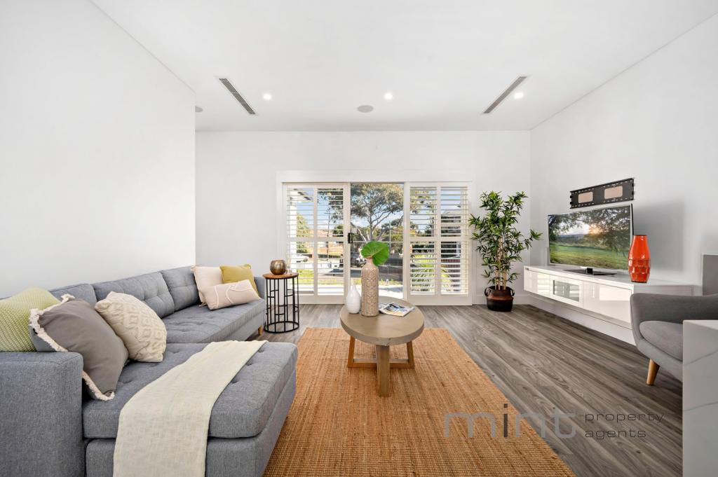 27 Eleanor Ave, Belmore, NSW 2192