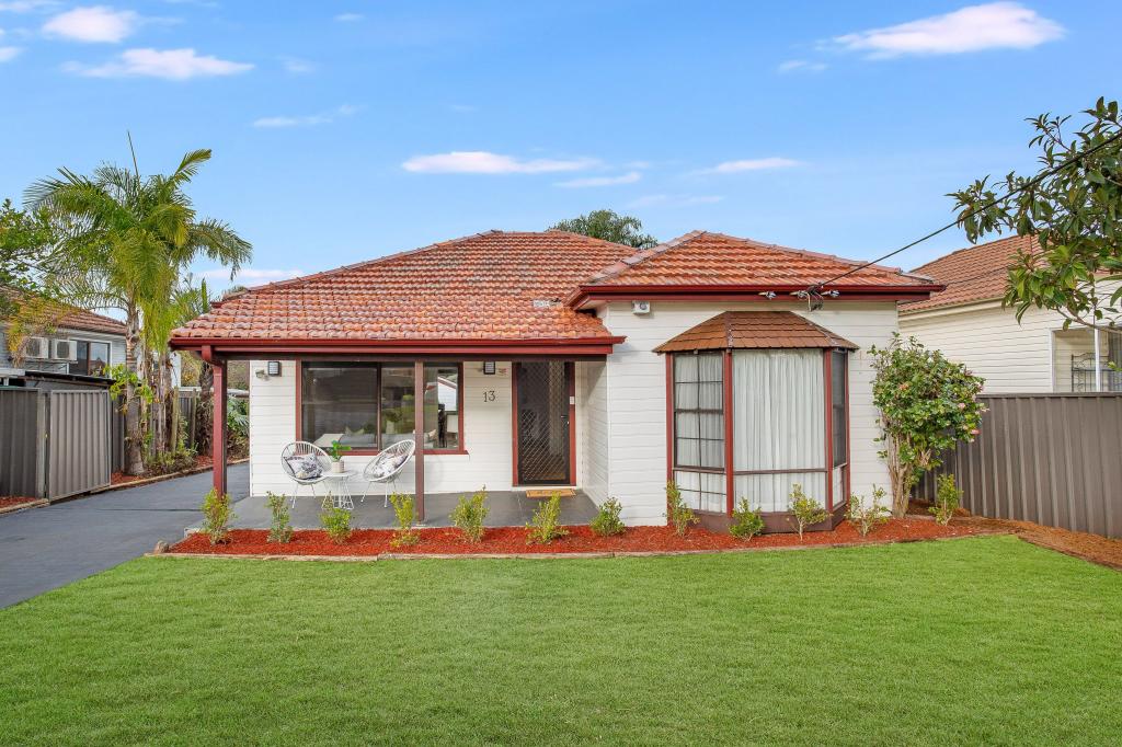 13 Arcadia Rd, Chester Hill, NSW 2162