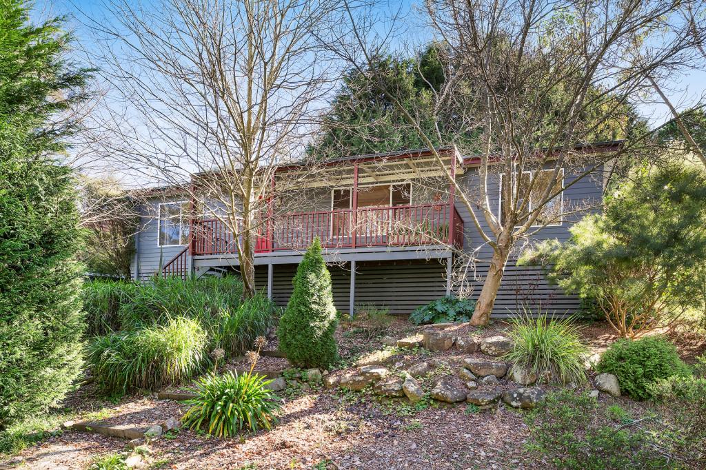 30 BANKSIA RD, WENTWORTH FALLS, NSW 2782