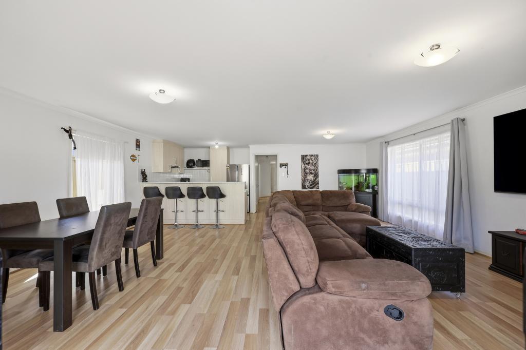 5a Springbett Dr, Hayborough, SA 5211