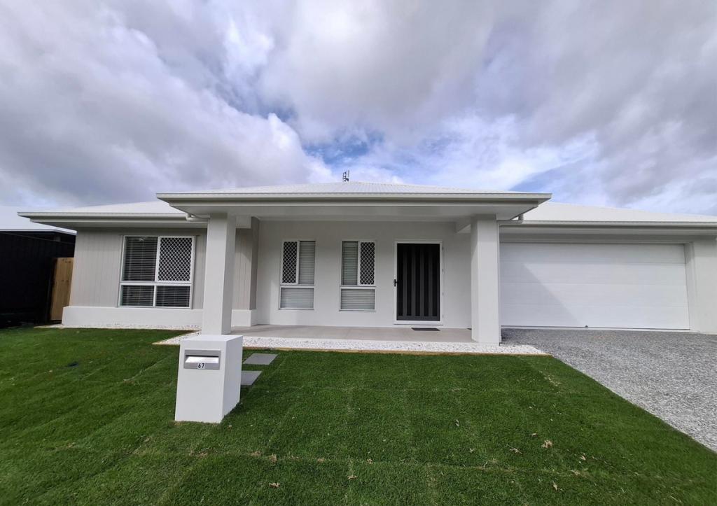 67 Hotham Cres, Banya, QLD 4551