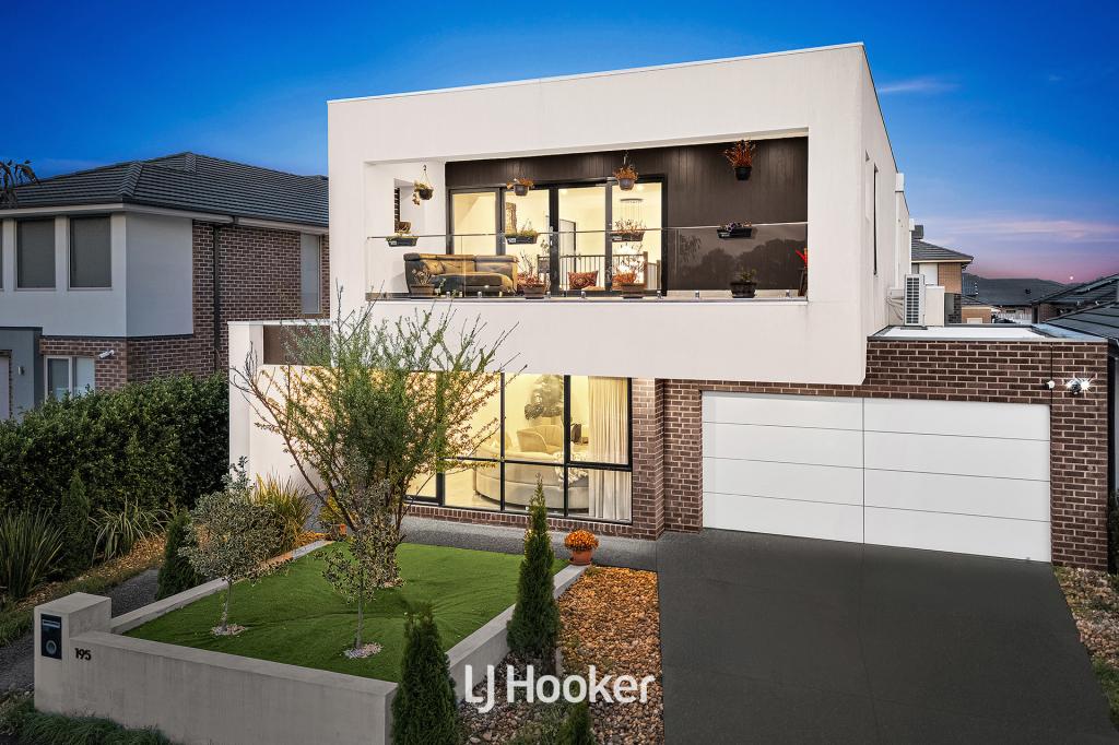 195 MOUNTAINVIEW BVD, CRANBOURNE NORTH, VIC 3977