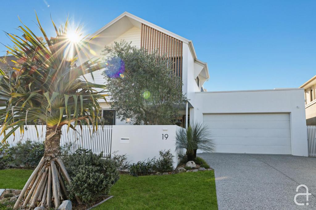 19 Offshore St, Bokarina, QLD 4575