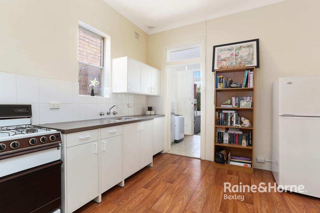 2/323 Forest Rd, Bexley, NSW 2207