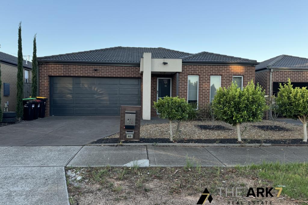 40 Barleygrass Cres, Brookfield, VIC 3338