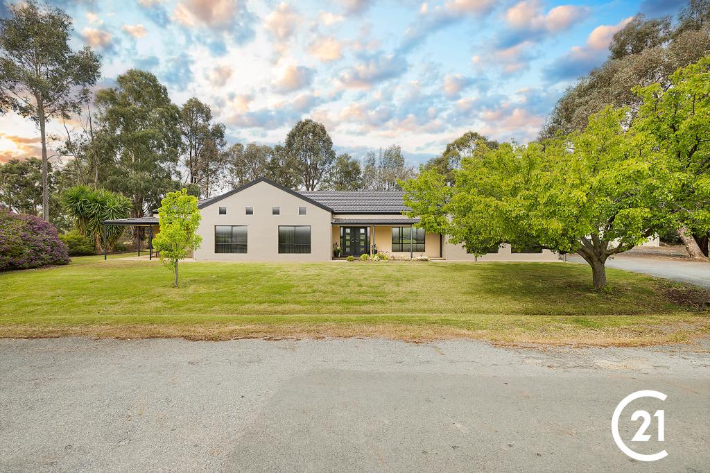 2 Hollara Dr, Moama, NSW 2731