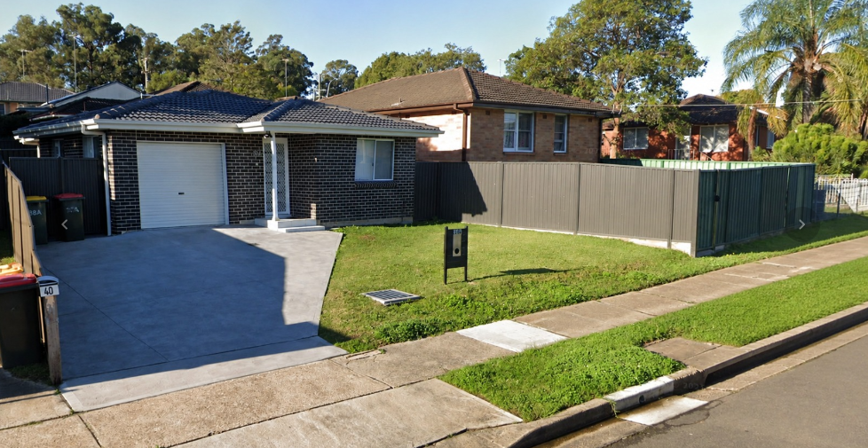 38 & 38A HATHERTON RD, LETHBRIDGE PARK, NSW 2770