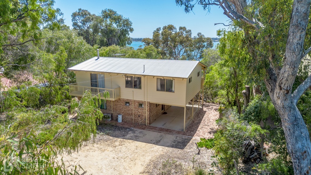 82 Estuary View Rd, Dawesville, WA 6211