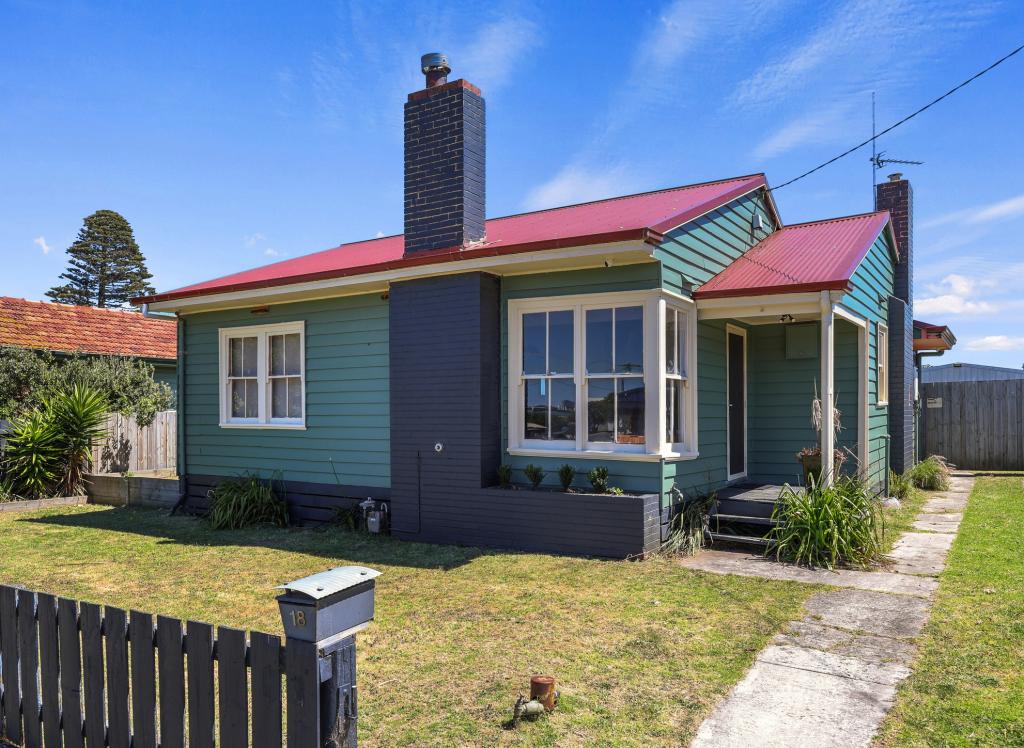 18 KENNEDY ST, PORTLAND, VIC 3305
