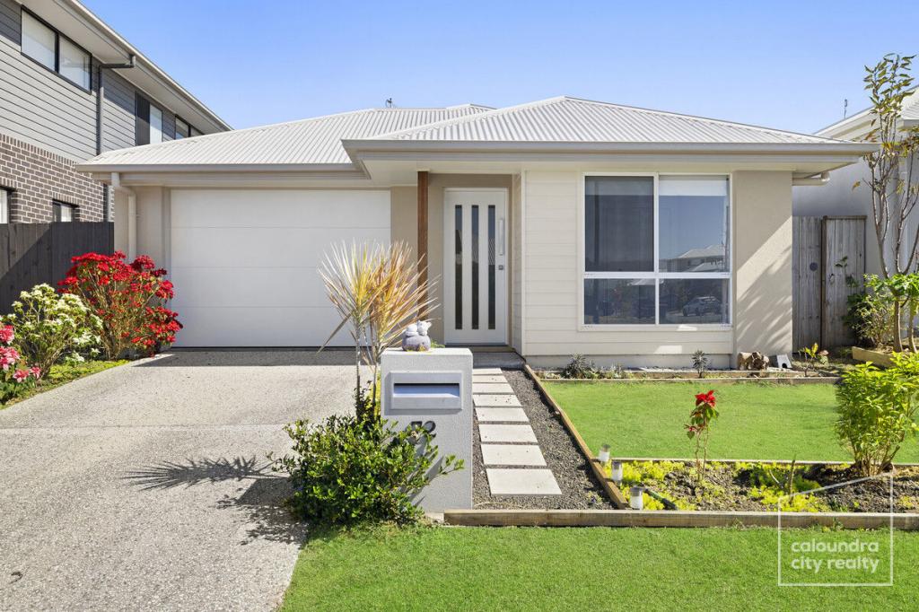 72 Lindeman Cres, Banya, QLD 4551