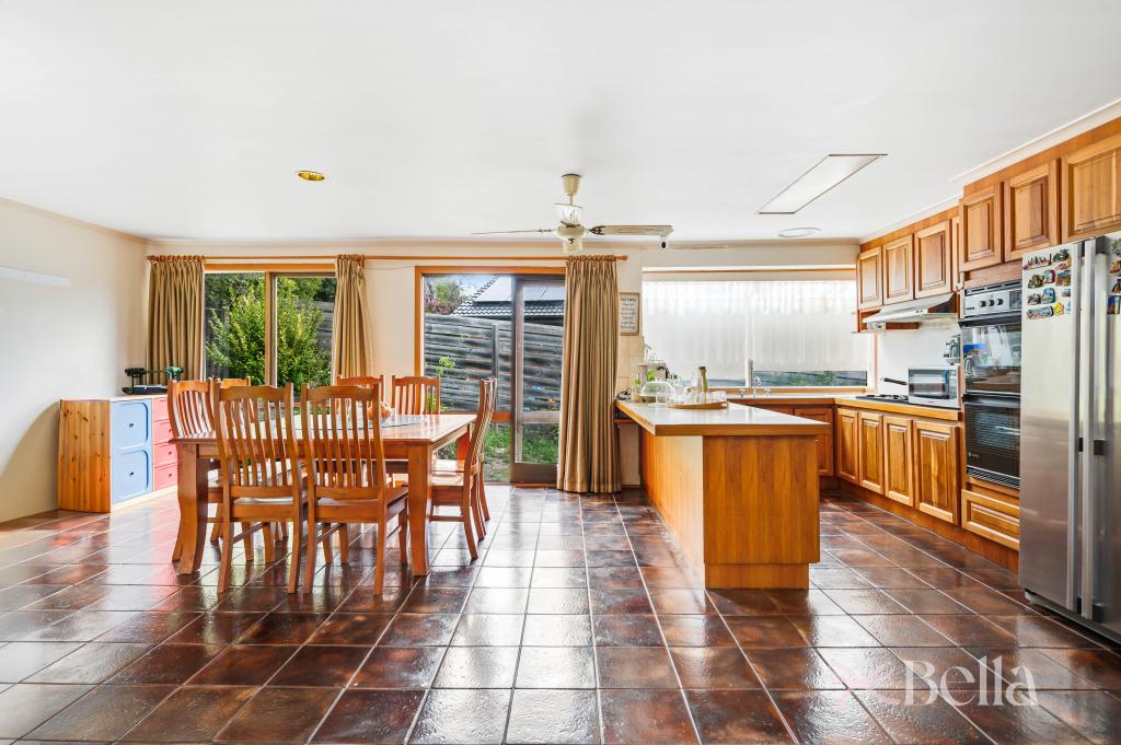 3 Reddington Tce, Doncaster East, VIC 3109