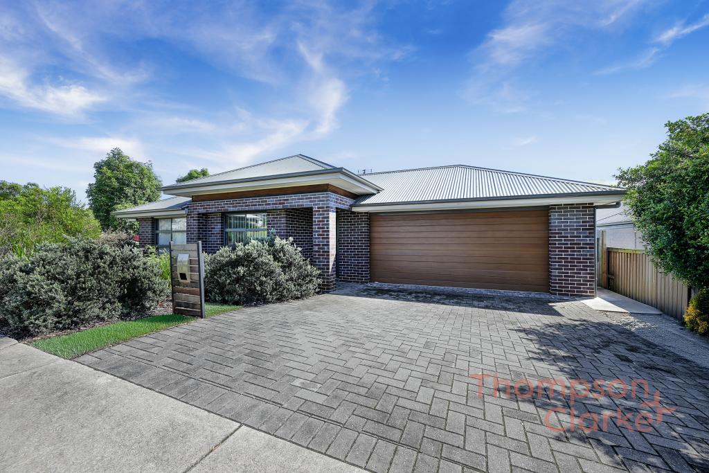 26 Finch Cres, Aberglasslyn, NSW 2320