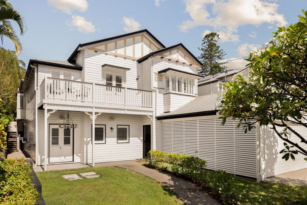 10 Brickfield St, Windsor, QLD 4030