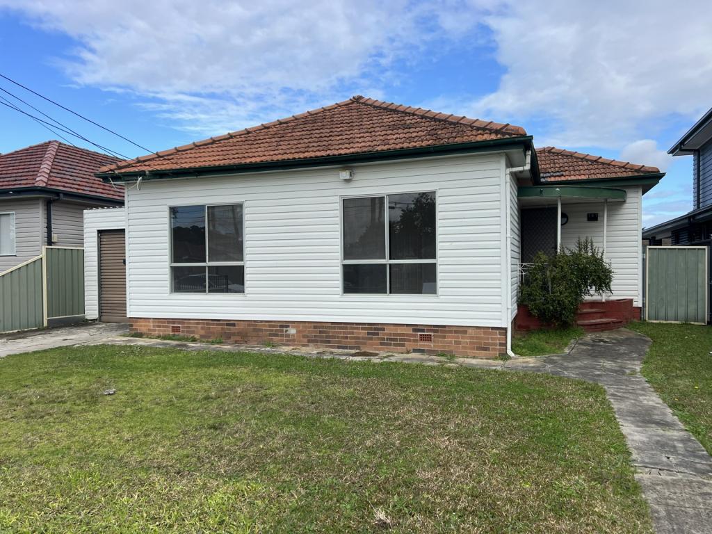 161 BIRDWOOD RD, GEORGES HALL, NSW 2198