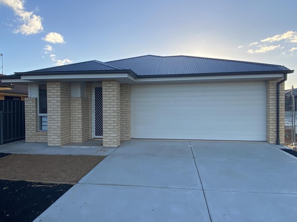 28 Tsouris Way, Munno Para West, SA 5115