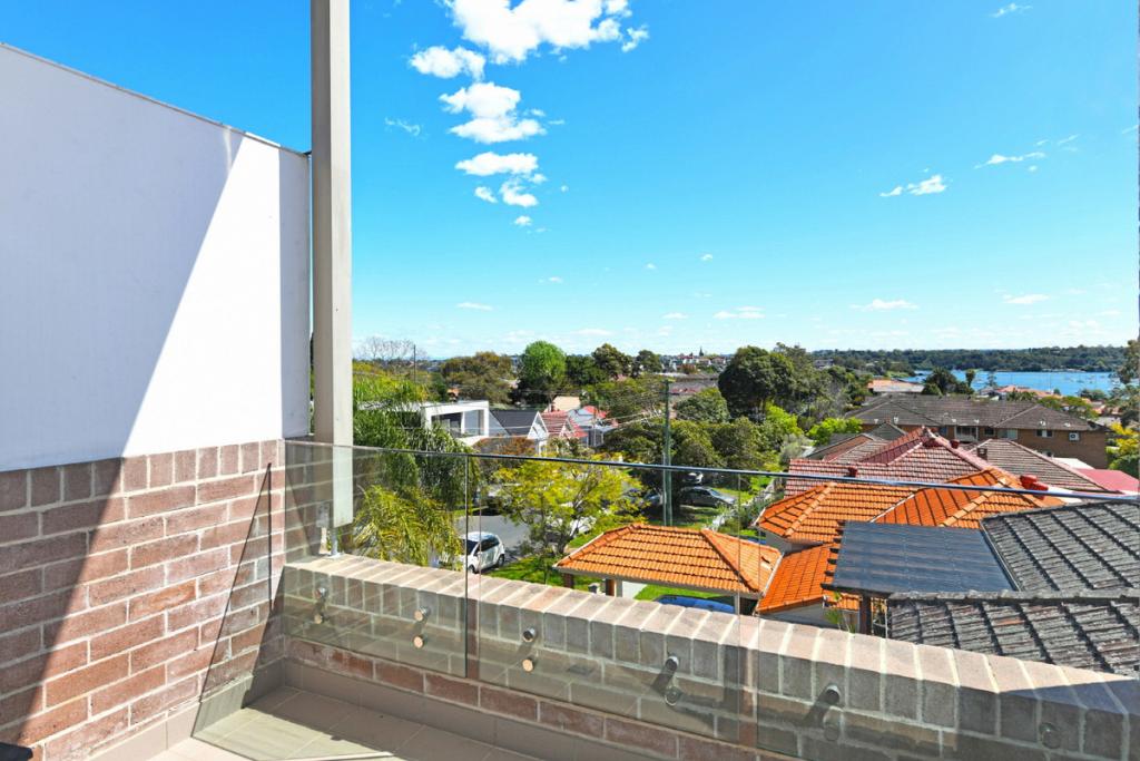 3/110 Lyons Rd, Drummoyne, NSW 2047