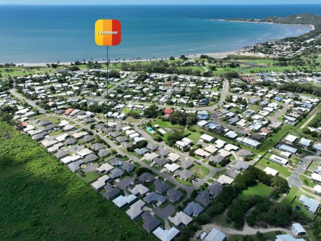 36 Seabreeze Cres, Bowen, QLD 4805