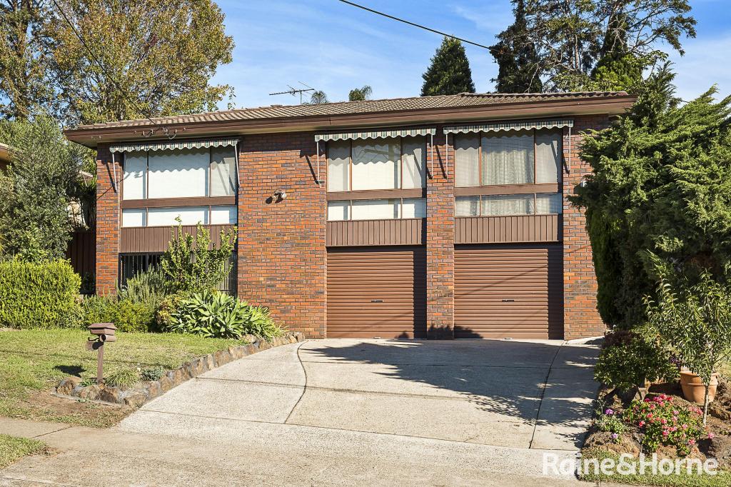 75 Caroline Chisholm Dr, Winston Hills, NSW 2153