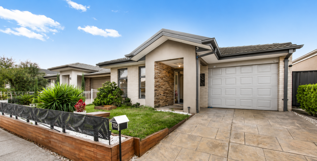 105 Heather Gr, Clyde North, VIC 3978