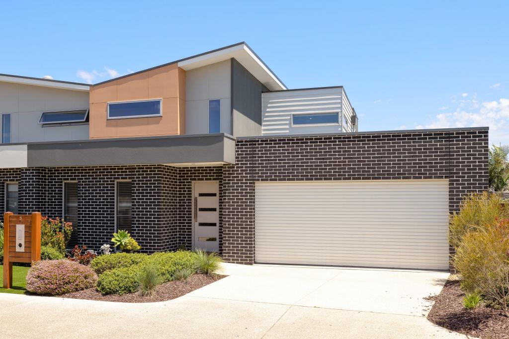 3 Birch Cres, Cowes, VIC 3922