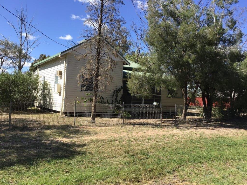 37 SHORT ST, MUNGINDI, NSW 2406