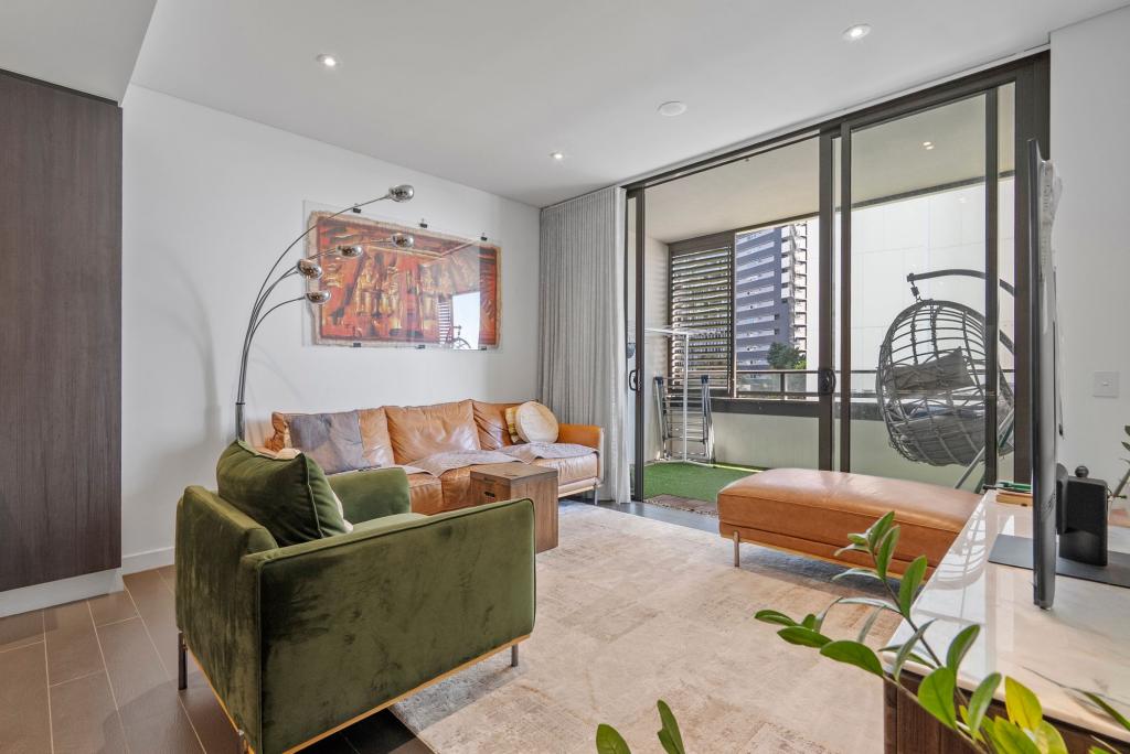 2078/48 SKYRING TCE, NEWSTEAD, QLD 4006
