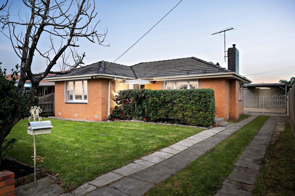 19 Lowson St, Fawkner, VIC 3060